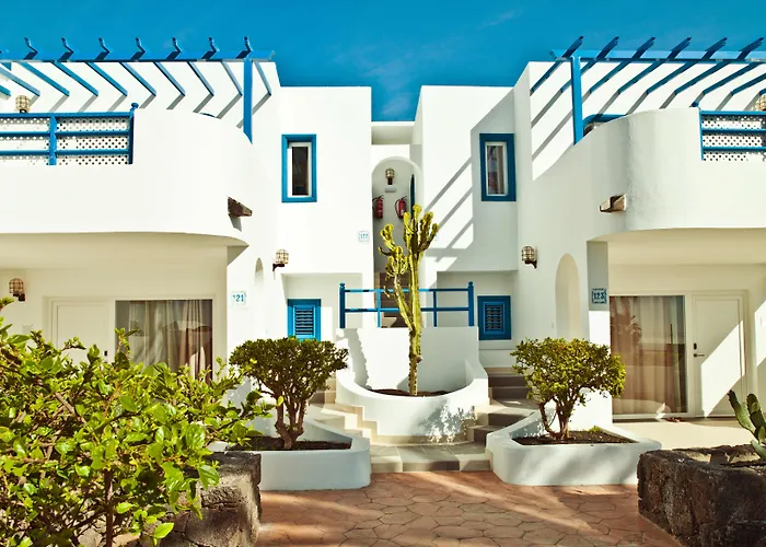 Hl Paradise Island 4*