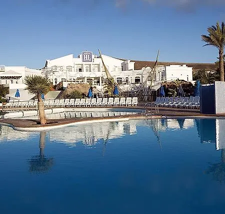 Hl Paradise Island מלון 4*