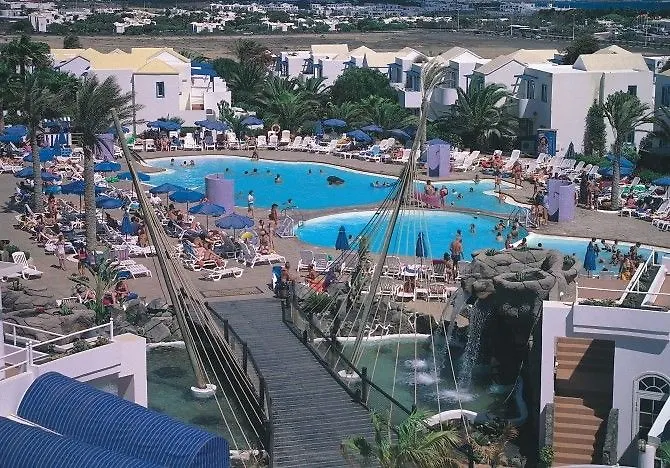 Hl Paradise Island 4*