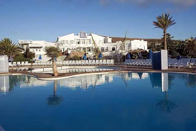 Hl Paradise Island Готель 4*