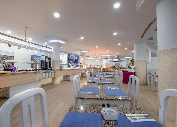 Готель Hl Paradise Island