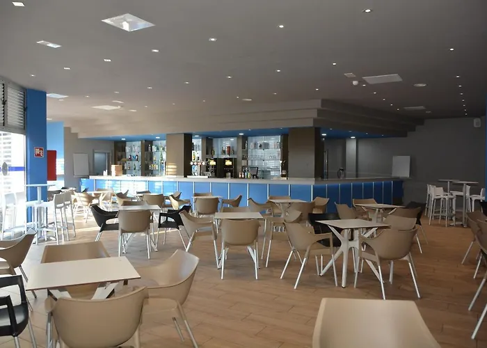 Hl Paradise Island 4*